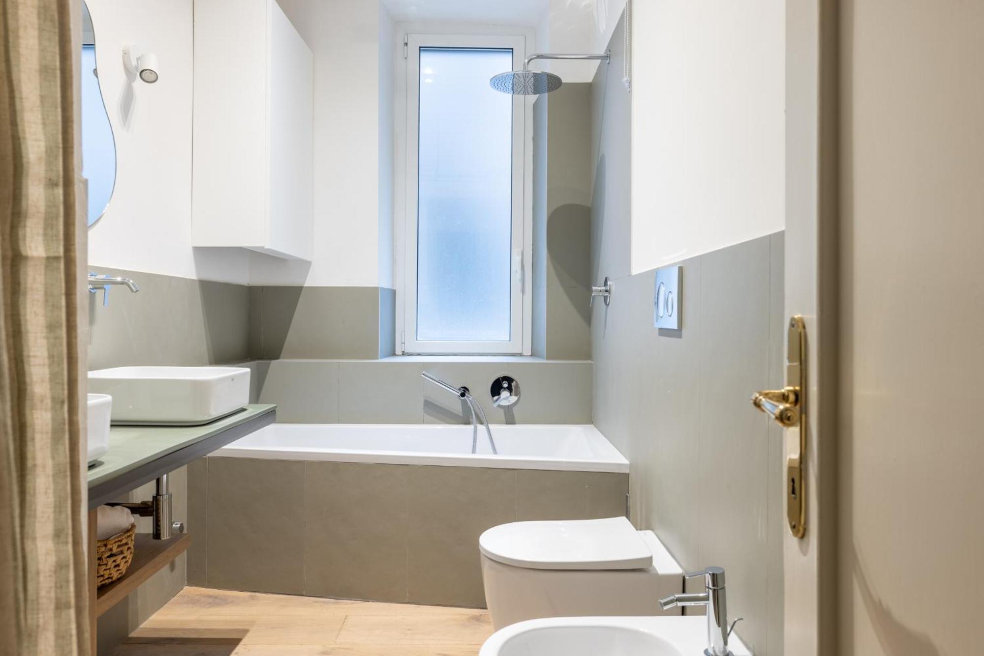 Urban Chic 2 Bedroom Vatican Escape Roma